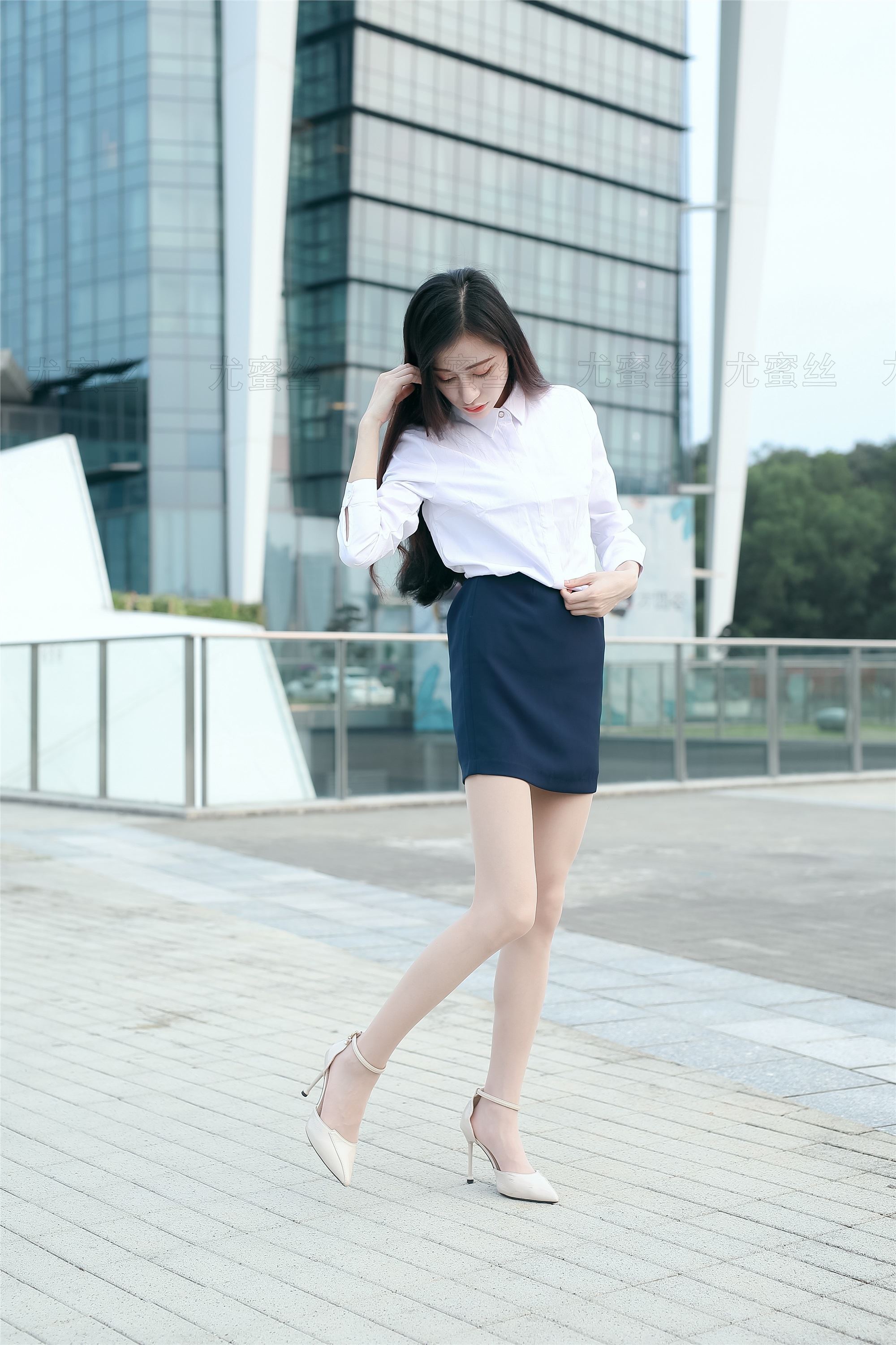 尤蜜丝 穿搭写真 NO.023